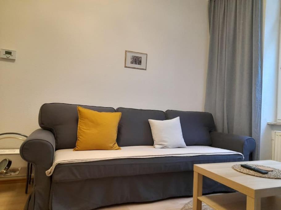 Zwei-Zimmer Wohnung In Wiesbadens Westend Exterior foto